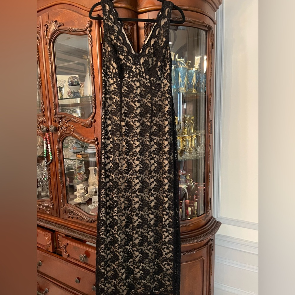Women’s gown